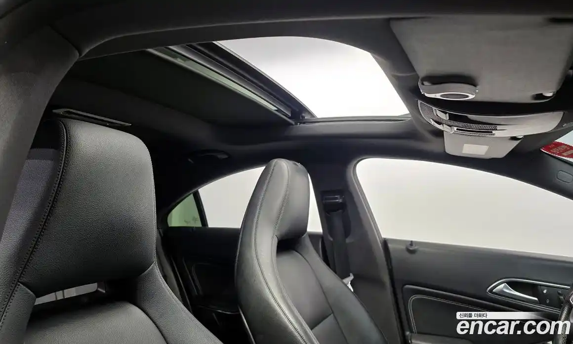 Mercedes-Benz CLA-Class 2015 2.1 Автомат в Москве № 161860, фото 8