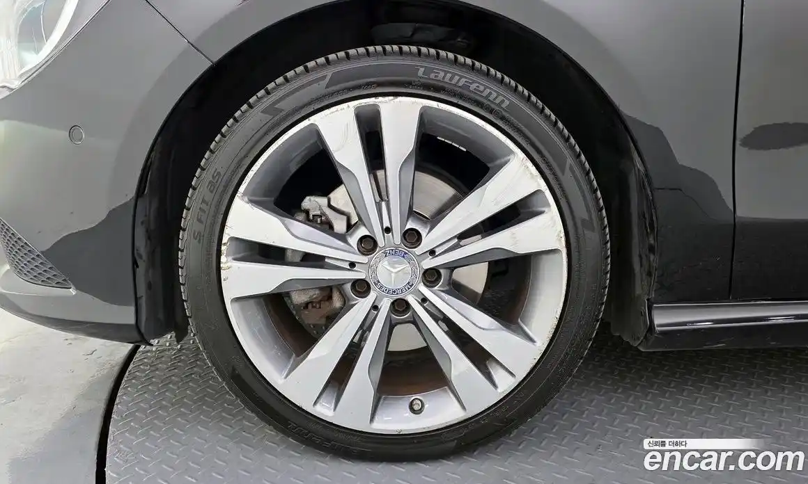 Mercedes-Benz CLA-Class 2015 2.1 Автомат в Москве № 161860, фото 10