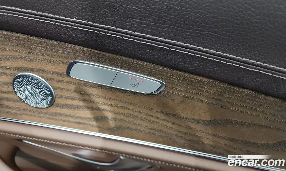 Mercedes-Benz E-Class 2018 2.0 Автомат в Москве № 162003, фото 15