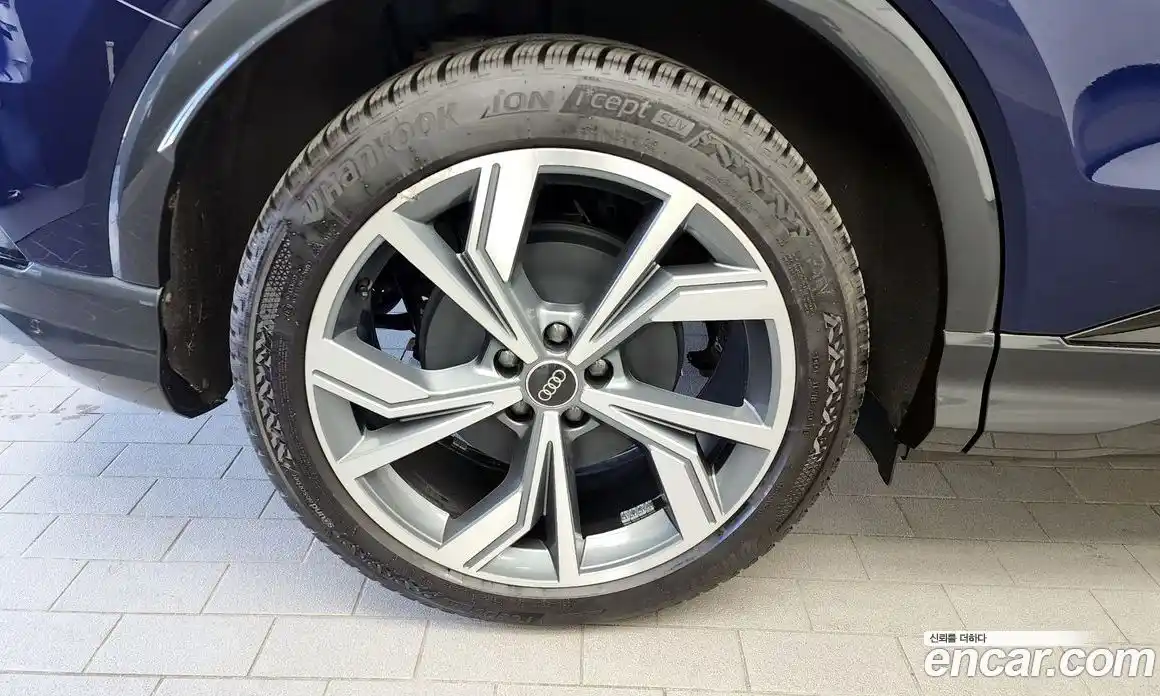 Audi Q4 e-tron 2023 0.2 Автомат в Москве № 162582, фото 6