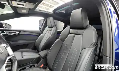 Audi Q4 e-tron 2023 0.2 Автомат в Москве № 162582, миниатюра 7