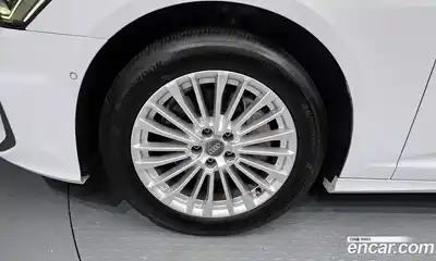 Audi A6 2020 2.0 Автомат в Москве № 162901, миниатюра 6