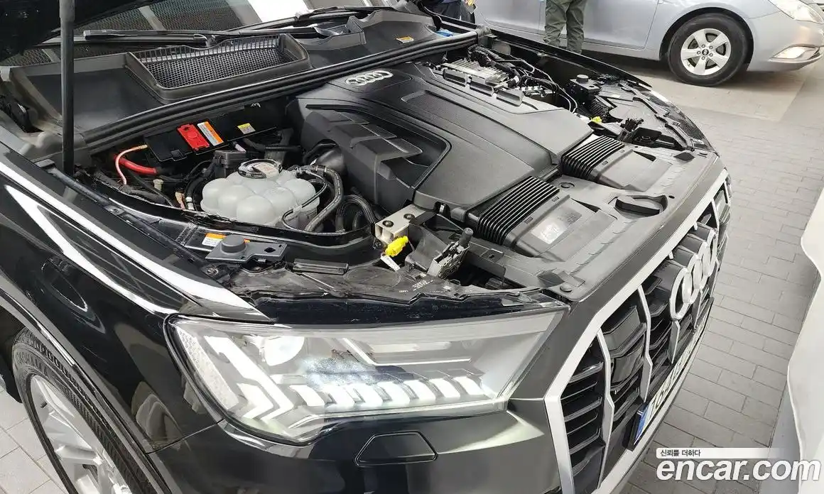 Audi Q7 2022 3.0 Автомат в Москве № 163283, фото 5