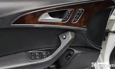 Audi A6 2015 3.0 Автомат в Москве № 163894, миниатюра 5