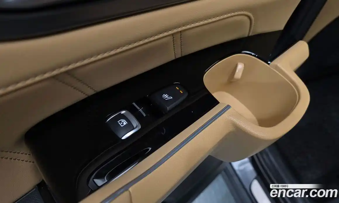 Kia Sorento 2021 1.6 Автомат в Москве № 16468, фото 3