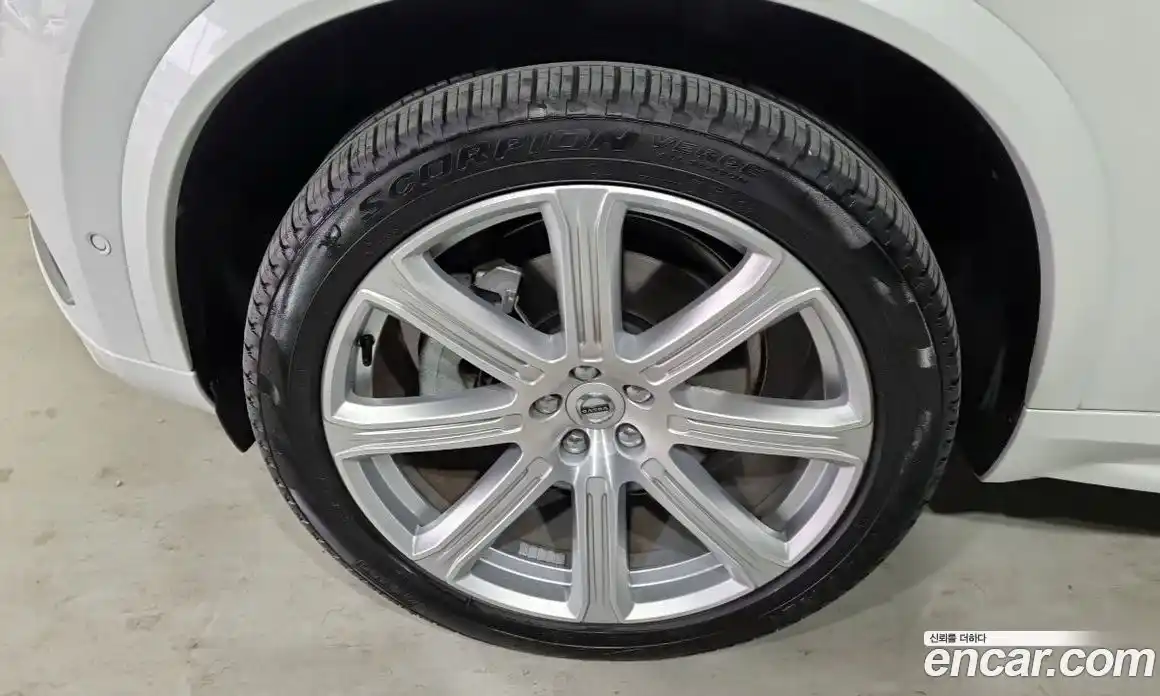 Volvo XC90 2023 2.0 Автомат в Москве № 164781, фото 6