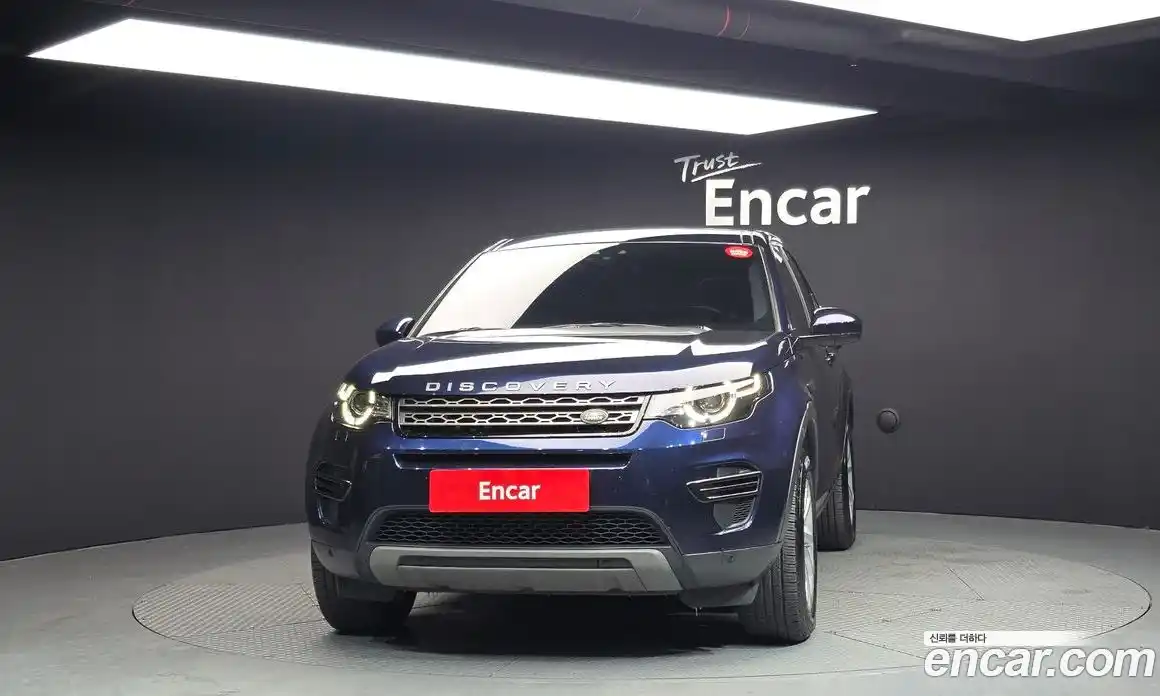 Land Rover Discovery Sport 2017 2.0 Автомат в Москве № 166669, фото 17