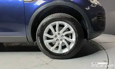 Land Rover Discovery Sport 2017 2.0 Автомат в Москве № 166669, миниатюра 10