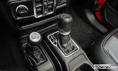 Jeep Wrangler 2023 2.0 Автомат в Москве № 169347, миниатюра 12