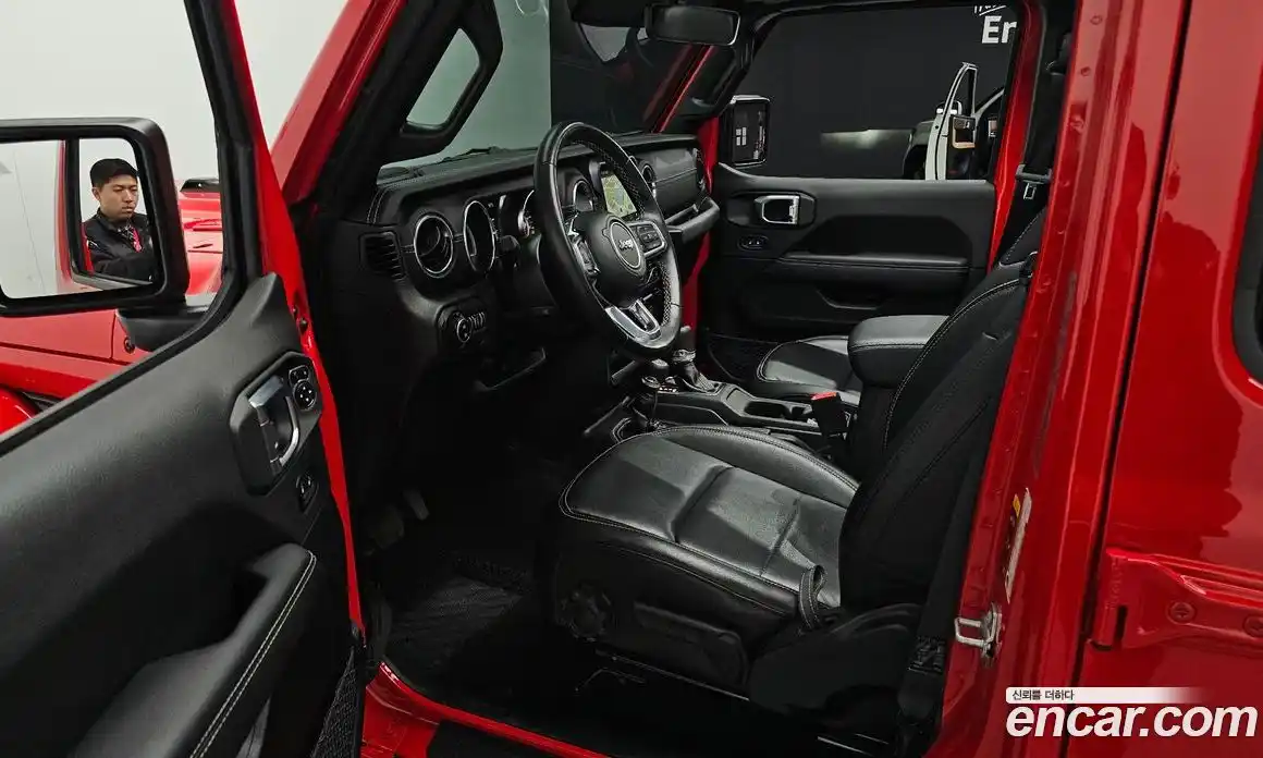 Jeep Wrangler 2023 2.0 Автомат в Москве № 169347, фото 2