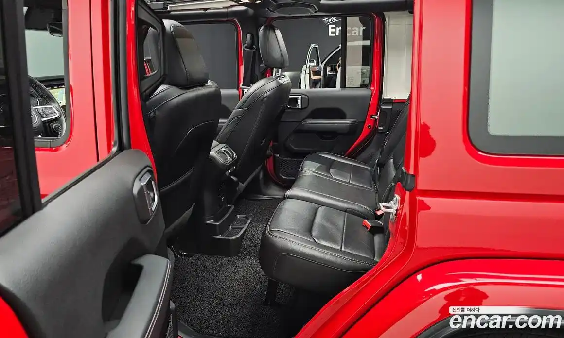 Jeep Wrangler 2023 2.0 Автомат в Москве № 169347, фото 6