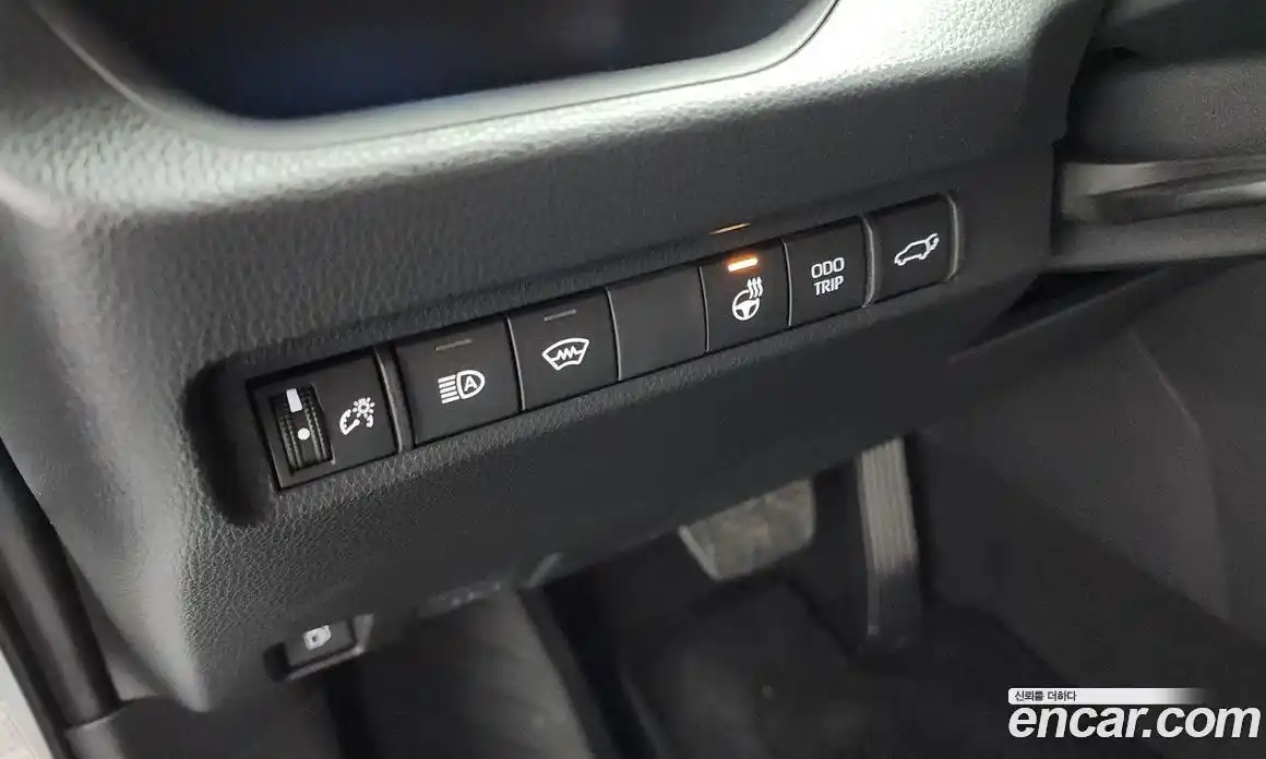 Toyota RAV4 2025 2.5 Автомат в Москве № 170113, фото 7