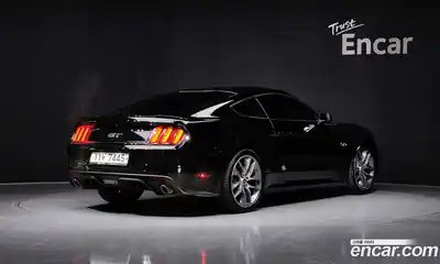 Ford Mustang, 2015