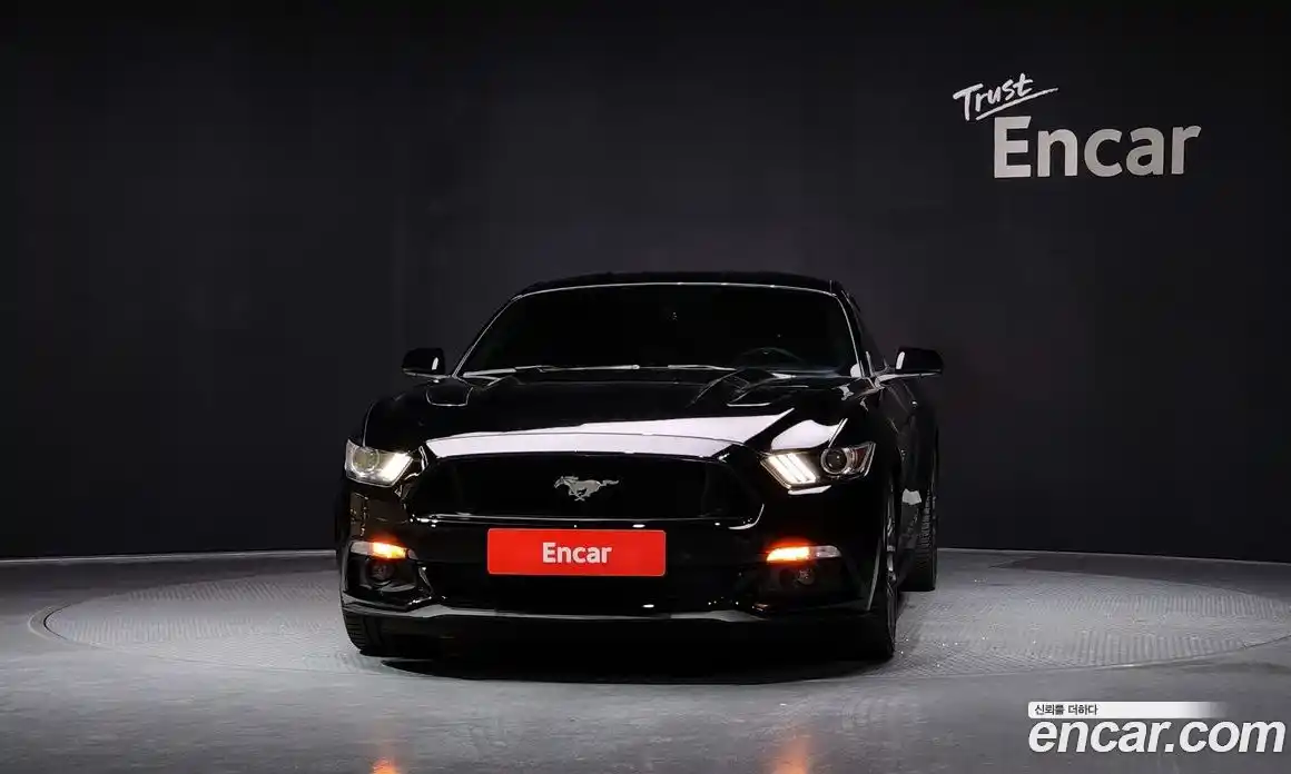Ford Mustang 2015 5.0 Автомат в Москве № 170944, фото 12