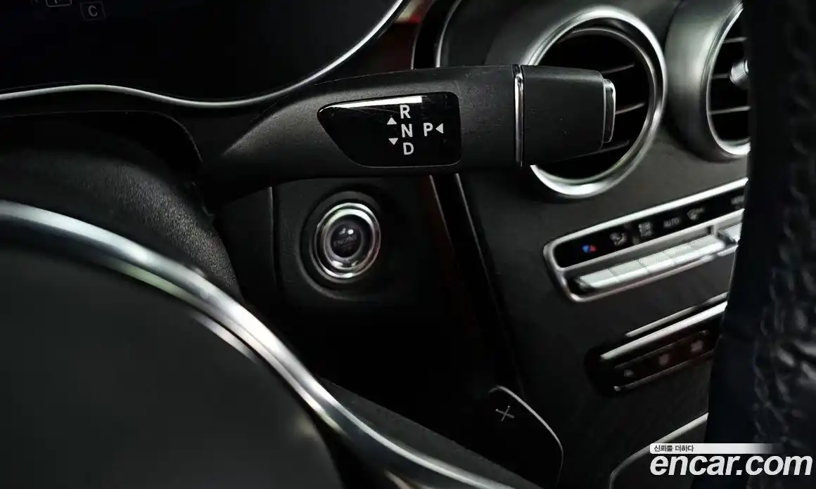 Mercedes-Benz GLC-Class 2023 1.9 Автомат в Москве № 175609, фото 15