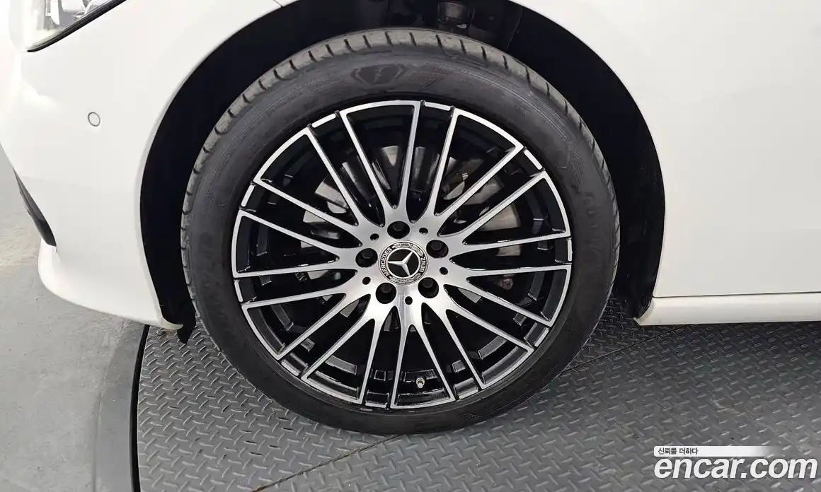 Mercedes-Benz C-Class 2022 2.0 Автомат в Москве № 176622, фото 18