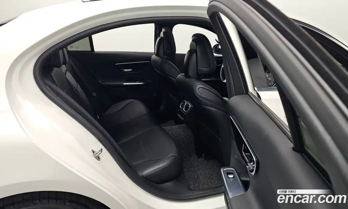 Mercedes-Benz C-Class 2022 2.0 Автомат в Москве № 176622, фото 6