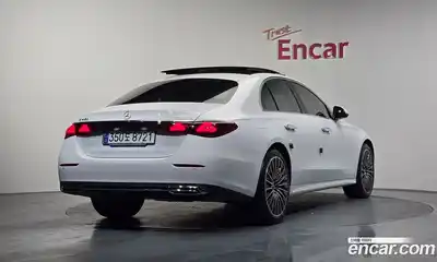 Mercedes-Benz E-Class 2024 3.0 Автомат в Москве № 177323, миниатюра 4