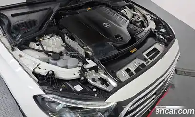 Mercedes-Benz E-Class 2024 3.0 Автомат в Москве № 177323, миниатюра 5