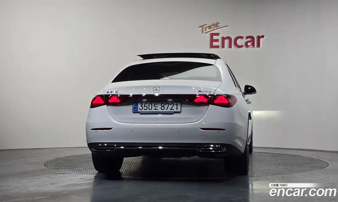 Mercedes-Benz E-Class 2024 3.0 Автомат в Москве № 177323, фото 9