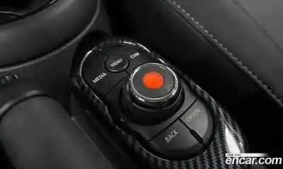 Mini Cooper 2019 1.5 Автомат в Москве № 183424, миниатюра 12