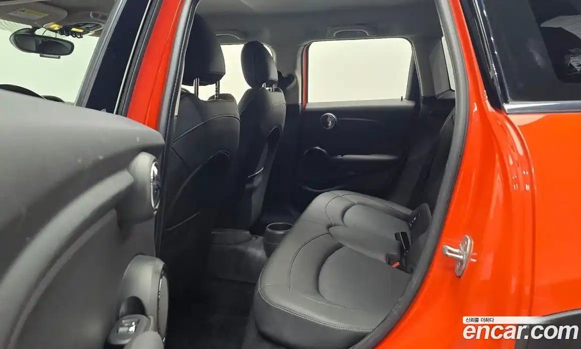 Mini Cooper 2019 1.5 Автомат в Москве № 183424, фото 13