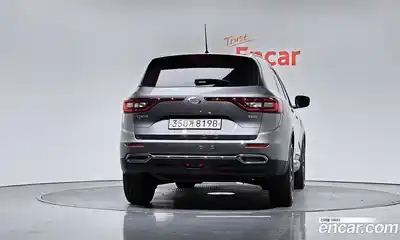 Renault QM6 2017 2.0 Автомат в Москве № 184095, миниатюра 4