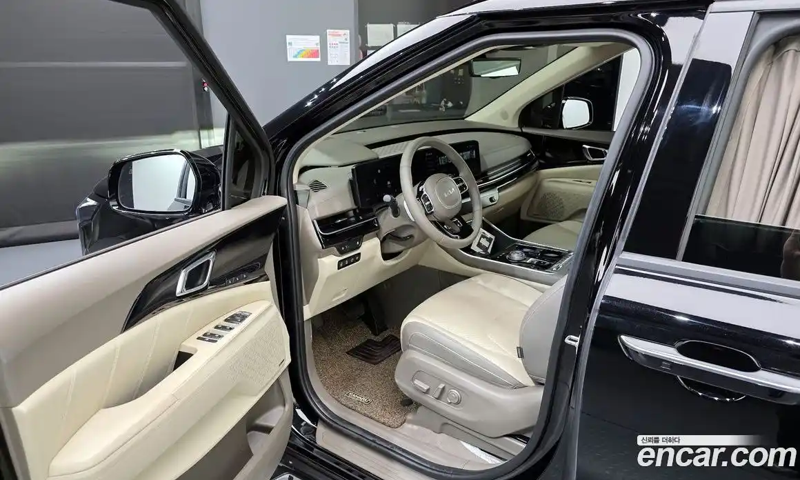 Kia Canival 2024 3.5 Автомат в Москве № 18655, фото 11