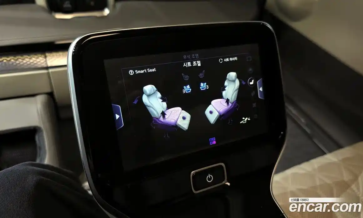 Kia Canival 2024 3.5 Автомат в Москве № 18655, фото 7