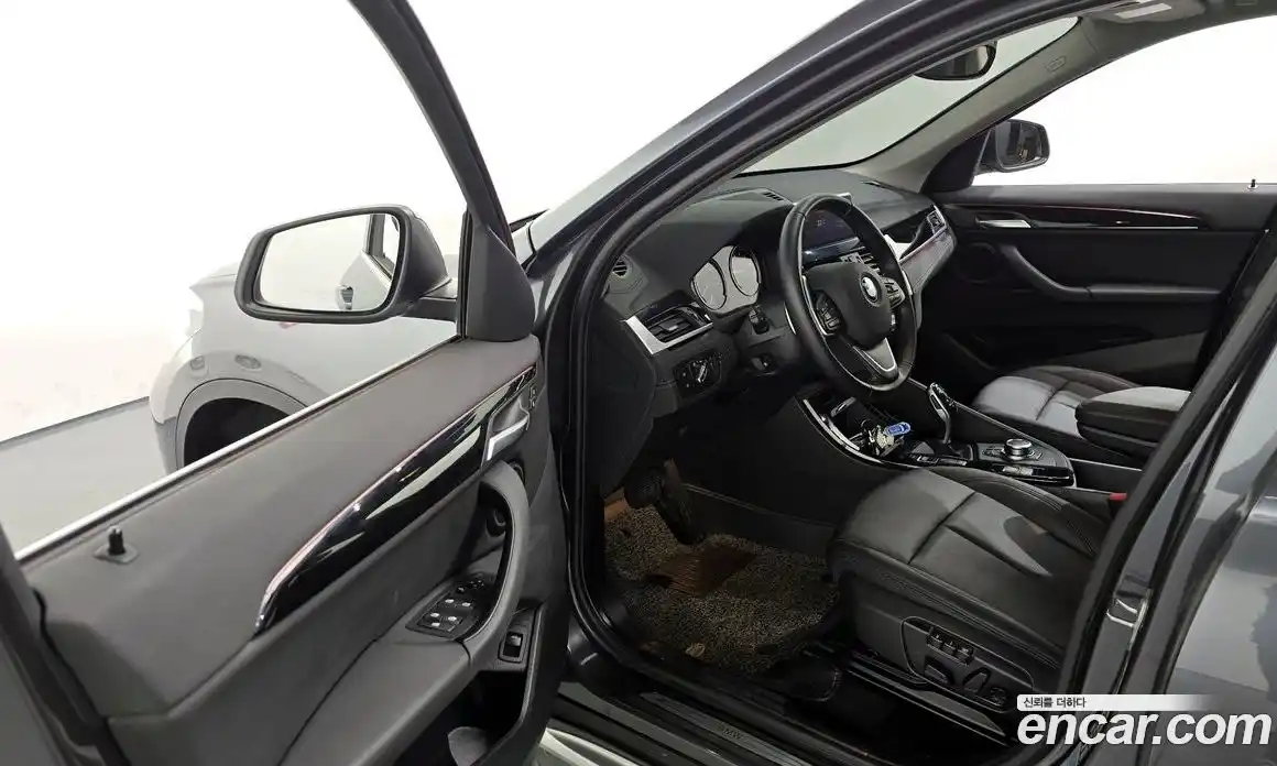 BMW X1 2022 2.0 Автомат в Москве № 188858, фото 12