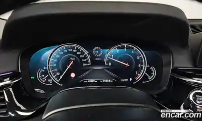 BMW 5-Series 2018 2.0 Автомат в Москве № 191387, миниатюра 11