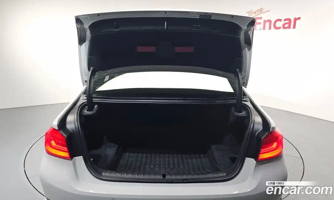 BMW 5-Series 2018 2.0 Автомат в Москве № 191387, фото 17