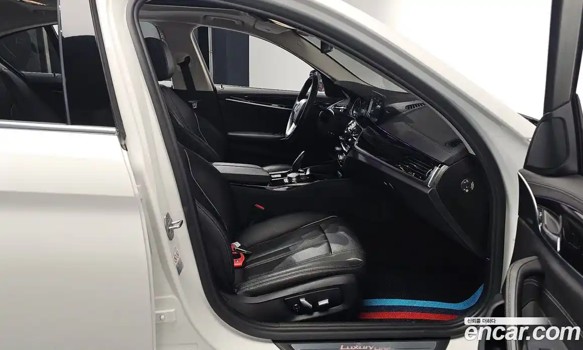 BMW 5-Series 2018 2.0 Автомат в Москве № 191387, фото 19