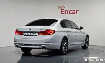BMW 5-Series 2018 2.0 Автомат в Москве № 191387, миниатюра 6
