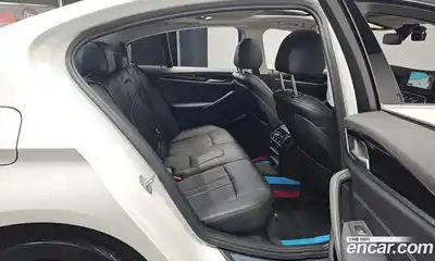 BMW 5-Series 2018 2.0 Автомат в Москве № 191387, миниатюра 8