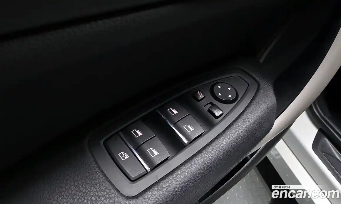 BMW 1-Series 2019 2.0 Автомат в Москве № 192417, фото 5