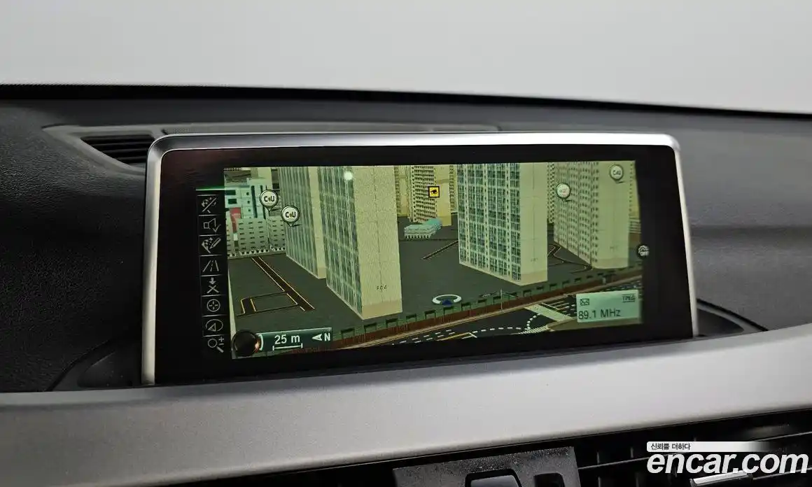 BMW X1 2016 2.0 Автомат в Москве № 193280, фото 3