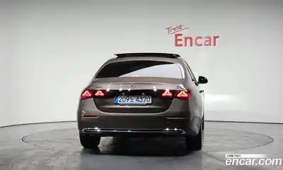 Mercedes-Benz E-Class 2025 2.0 Автомат в Москве № 193883, миниатюра 4