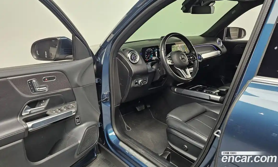 Mercedes-Benz GLB-Class 2023 1.9 Автомат в Москве № 194246, фото 18