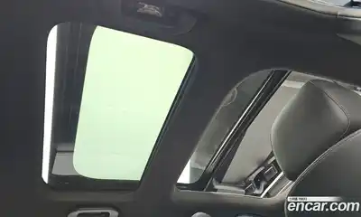 Mercedes-Benz GLB-Class 2023 1.9 Автомат в Москве № 194246, миниатюра 2