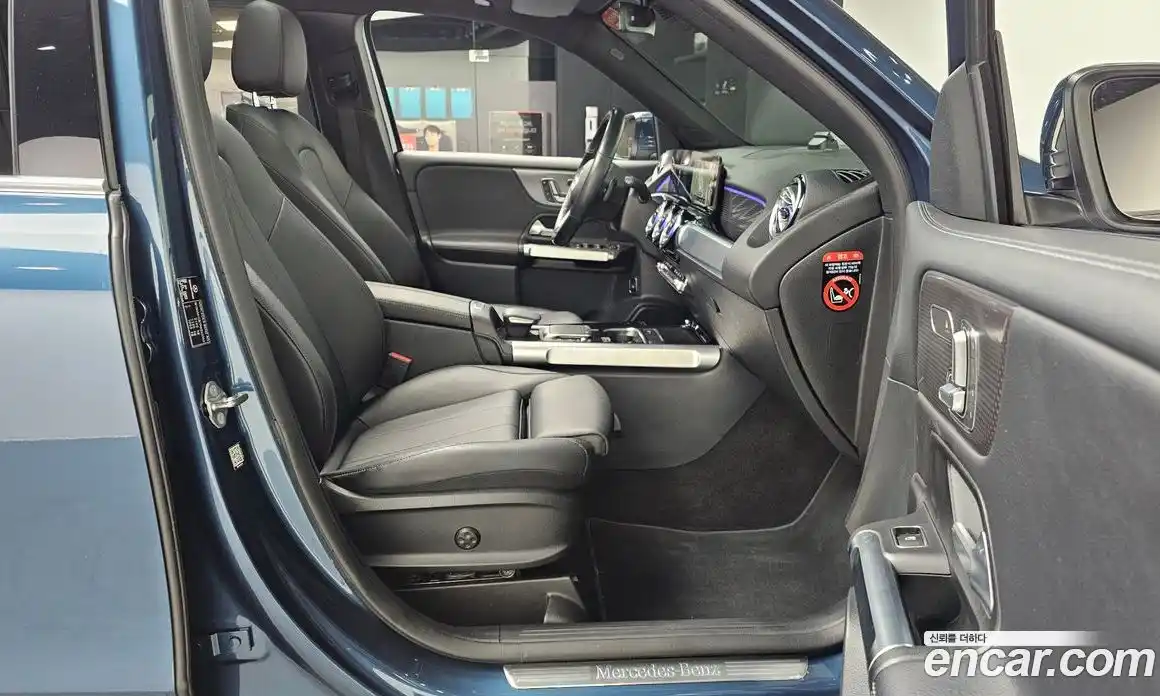 Mercedes-Benz GLB-Class 2023 1.9 Автомат в Москве № 194246, фото 3