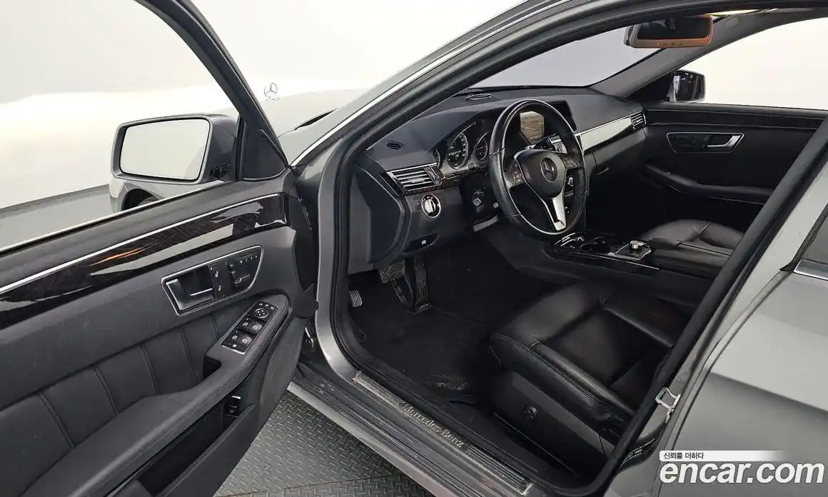 Mercedes-Benz E-Class 2013 2.1 Автомат в Москве № 194887, фото 17