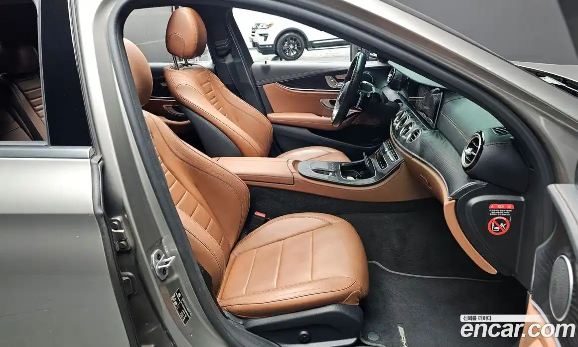 Mercedes-Benz E-Class 2021 1.9 Автомат в Москве № 195203, фото 14