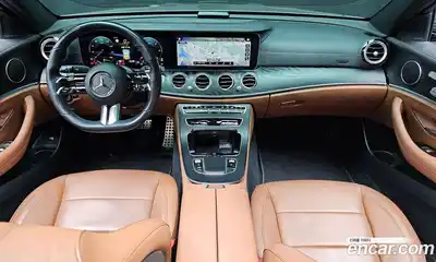 Mercedes-Benz E-Class 2021 1.9 Автомат в Москве № 195203, миниатюра 3