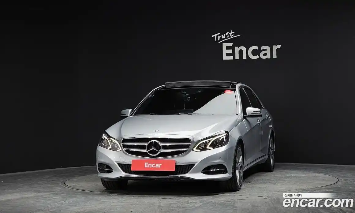 Mercedes-Benz E-Class 2015 3.5 Автомат в Москве № 195432, фото 15