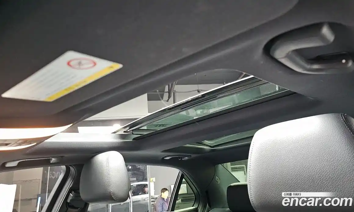 Mercedes-Benz E-Class 2015 3.5 Автомат в Москве № 195432, фото 16