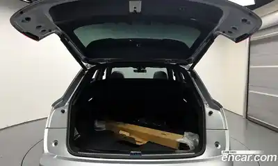 Audi Q5 2023 2.0 Автомат в Москве № 196005, миниатюра 10