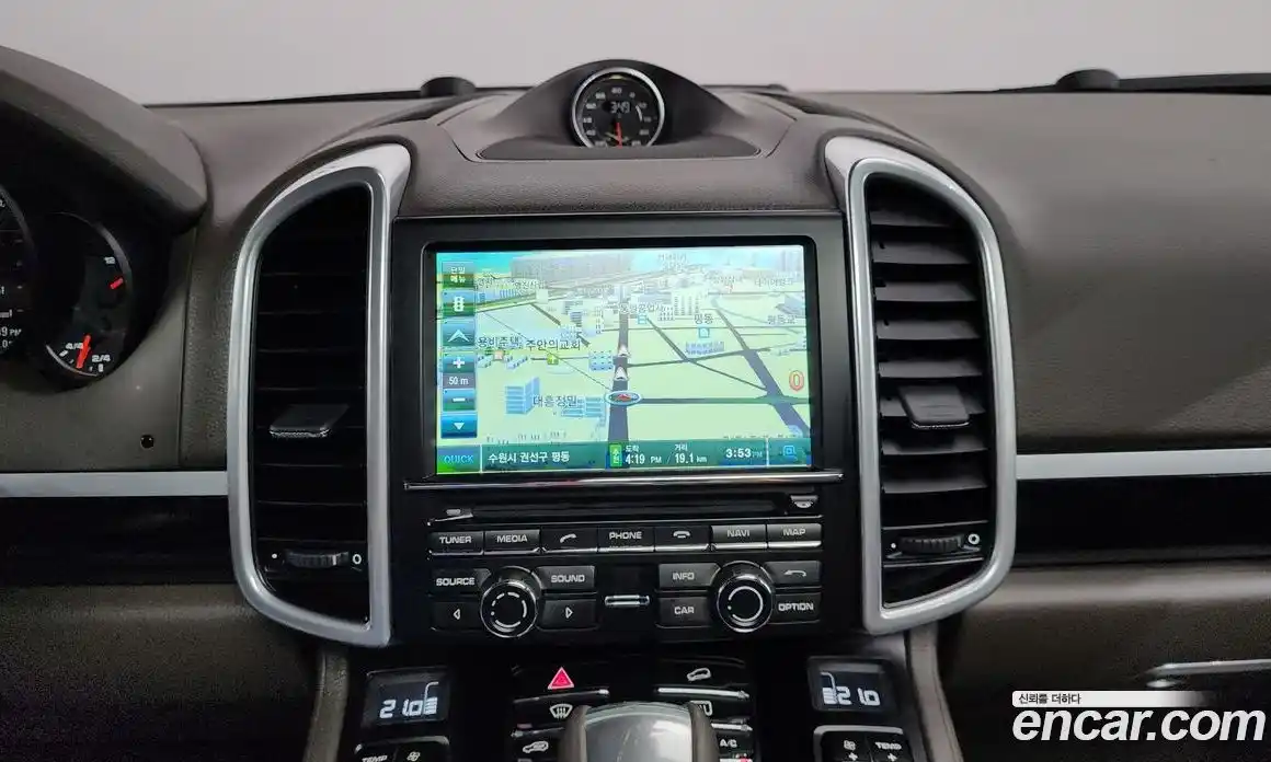 Porsche Cayenne 2016 3.0 Автомат в Москве № 197642, фото 19