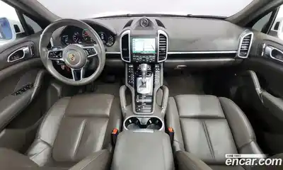 Porsche Cayenne 2016 3.0 Автомат в Москве № 197642, миниатюра 6