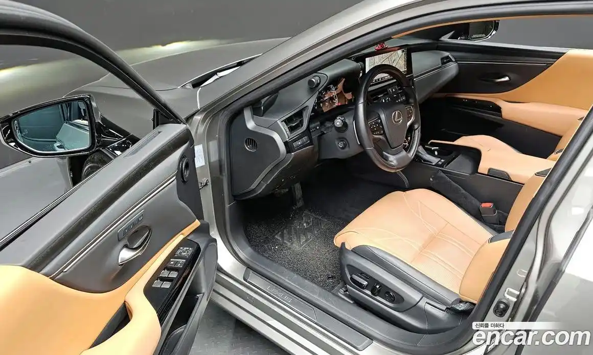 Lexus ES 2025 2.5 Автомат в Москве № 198754, фото 15